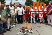 dehradun-congress-protest-rahul-gandhi-detention-effigy-burnt