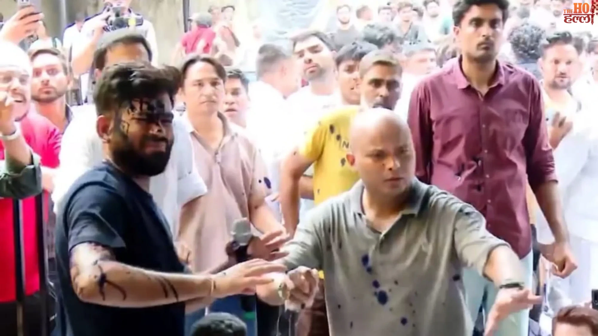 jantar-mantar-sonam-wangchuk-hospitalized-abhijeet-dipke-ink-attack-parliament-march