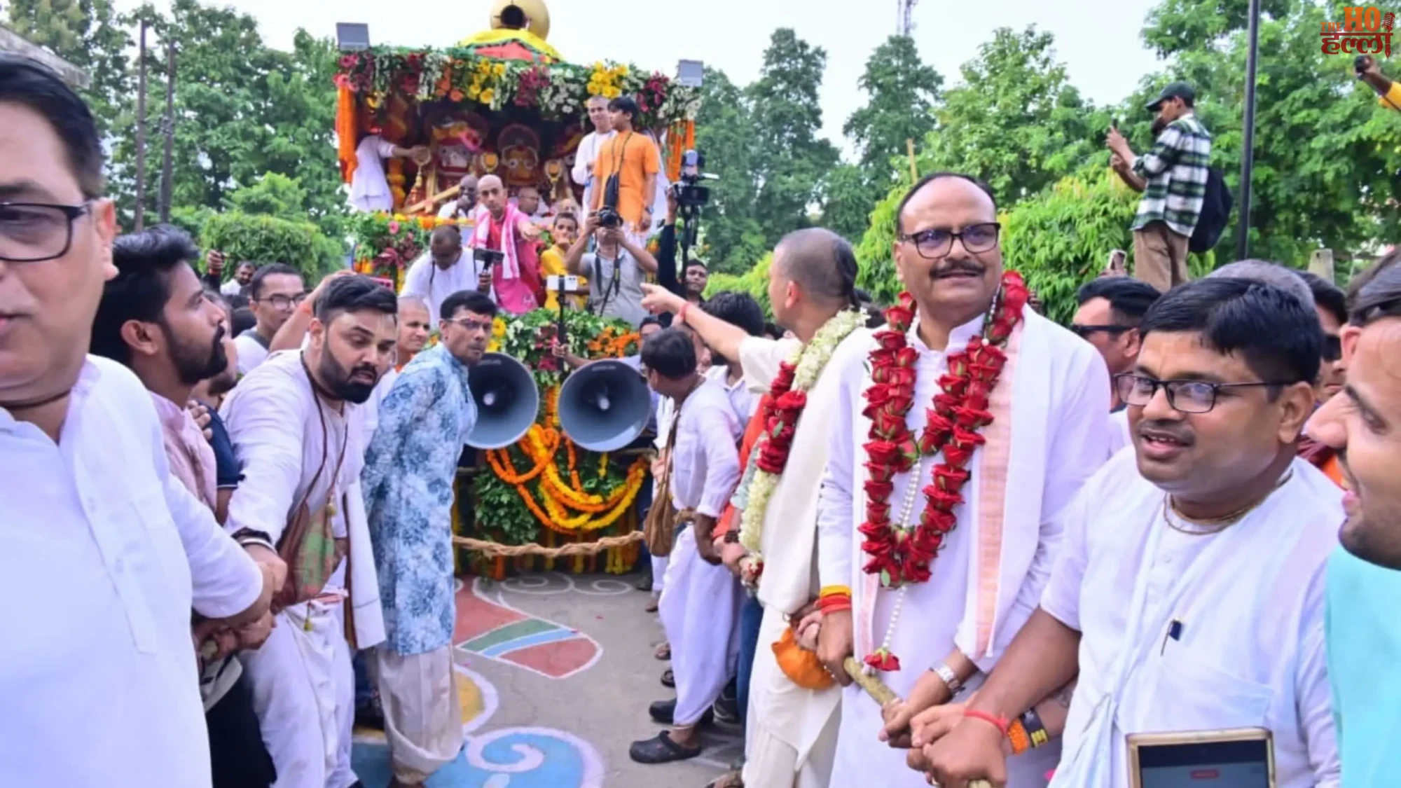 lucknow-jagannath-rath-yatra-iskcon-temple-deputy-cm-brajesh-pathak-service