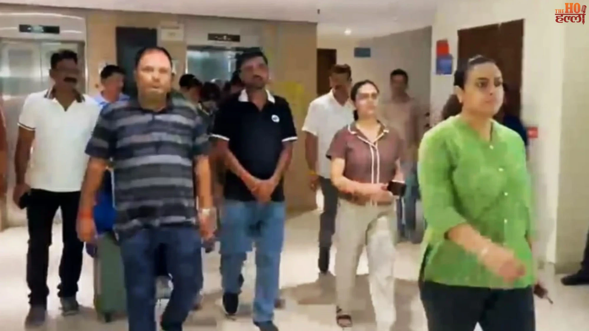 lucknow-omaxe-residency-fake-call-center-busted-8-arrested-cyber-fraud