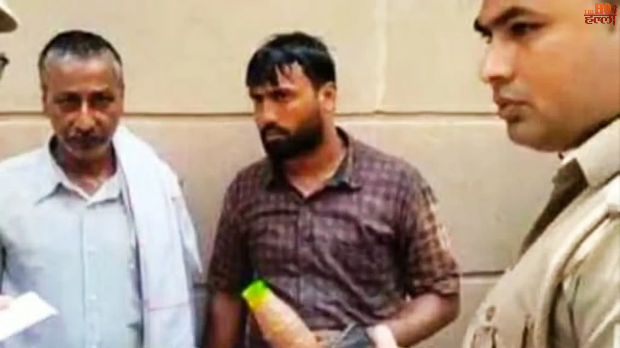 lucknow-vidhan-bhavan-self-immolation-attempt-land-dispute-dubagga