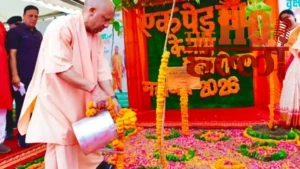 pm-modi-mann-ki-baat-bijnor-herbal-tea-up-plantation (3)