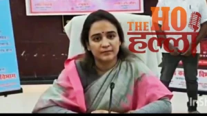 raebareli-aparna-yadav-visits-reviews-women-welfare-schemes (2)