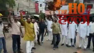 raebareli-bjp-protest-rahul-priyanka-effigy-burnt-neet-issue (2)
