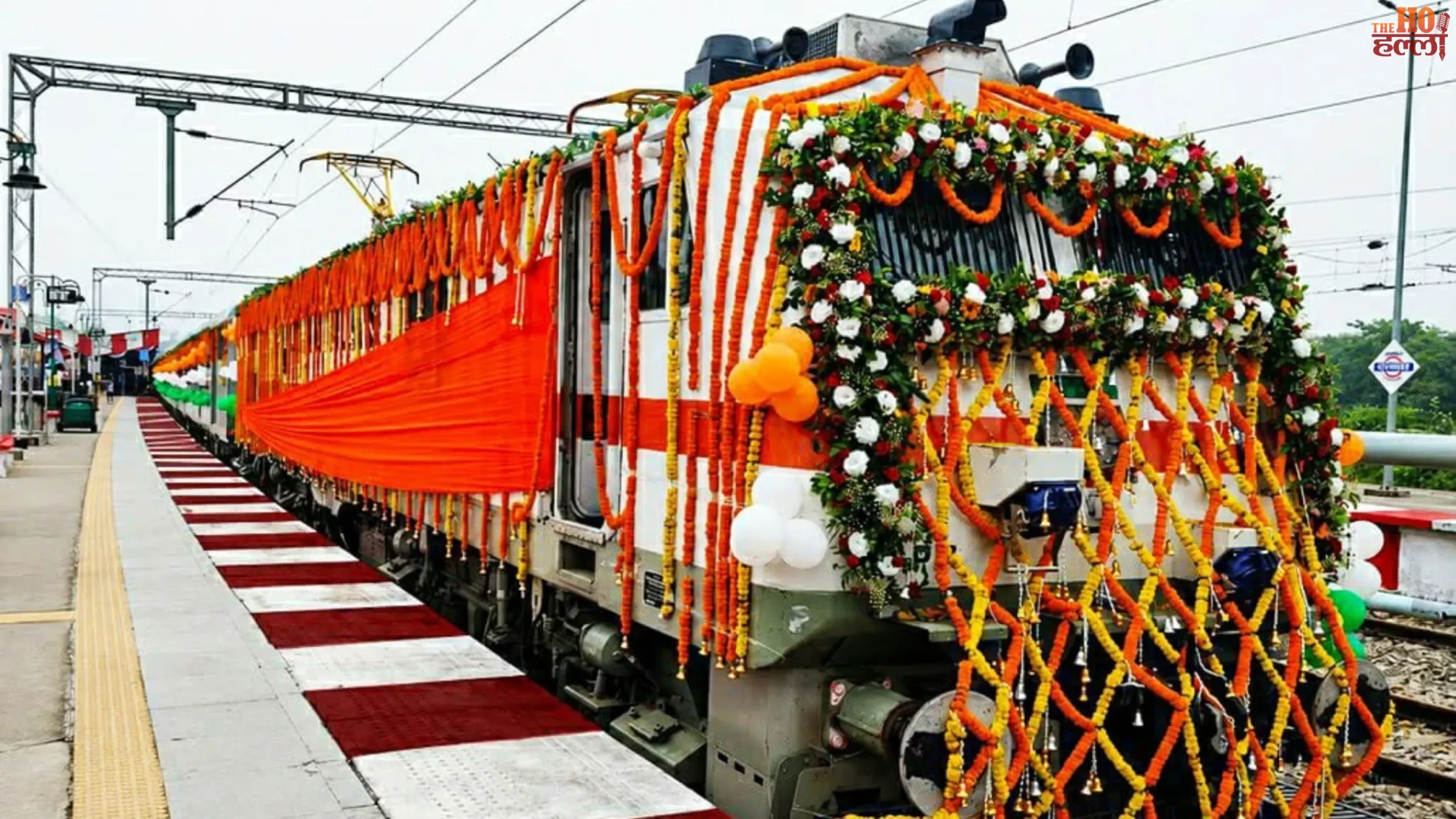 ramnagar-dehradun-express-train-flagged-off-ashwini-vaishnaw-cm-dhami-uttarakhand
