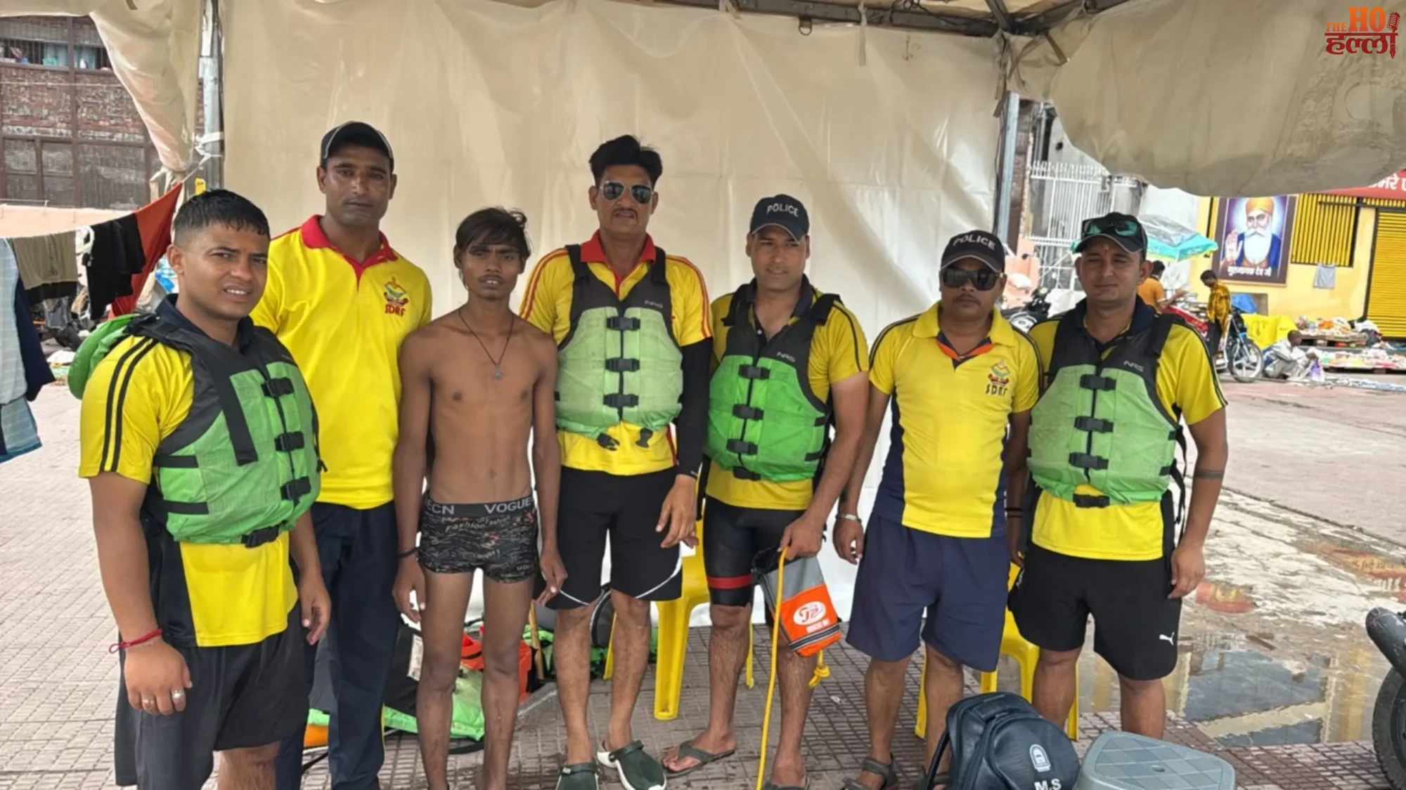 SDRF Rescues Two Drowning Kanwarias at Kangra