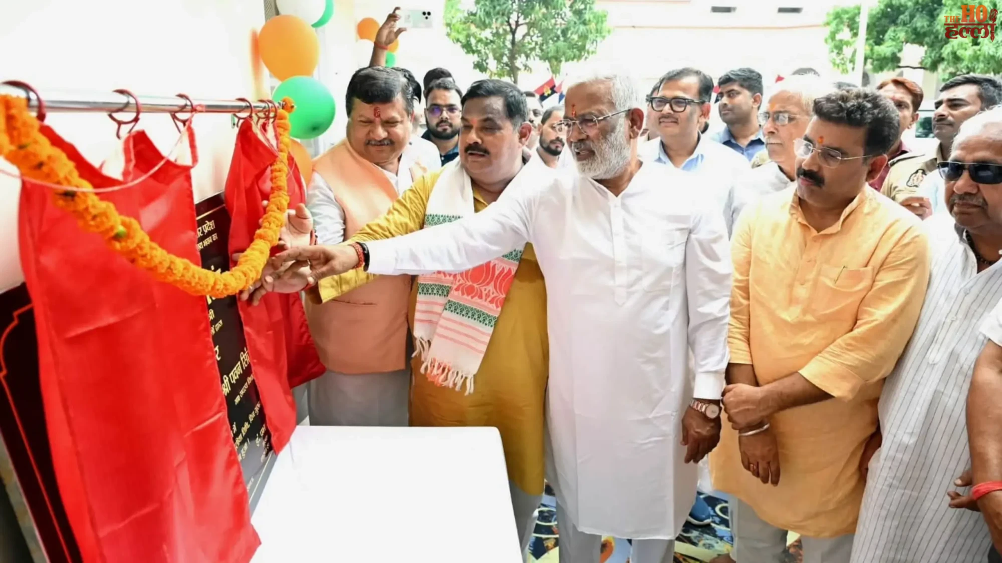 sitapur-minister-swatantra-dev-singh-inaugurates-irrigation-department-building