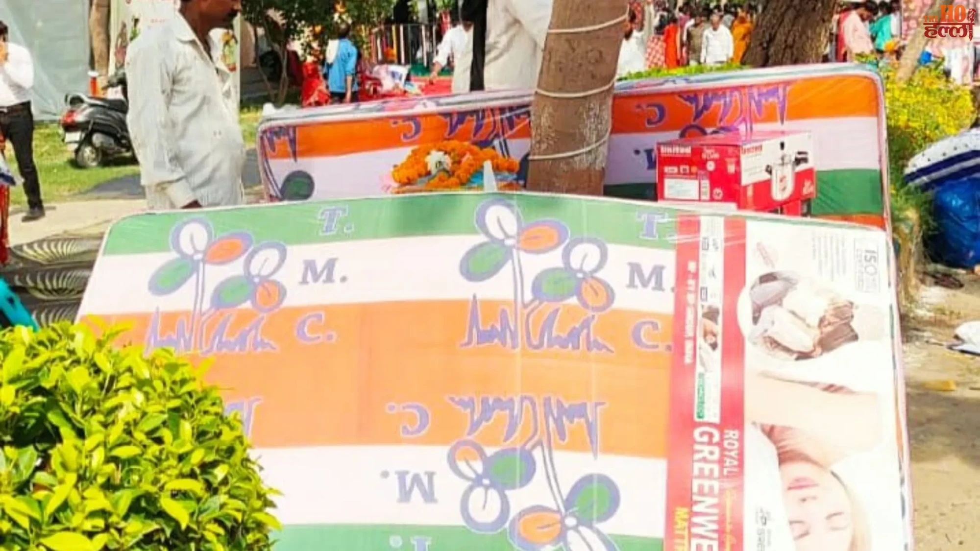 unnao-cm-mass-marriage-tmc-flag-mattresses-fir-aligarh-firm