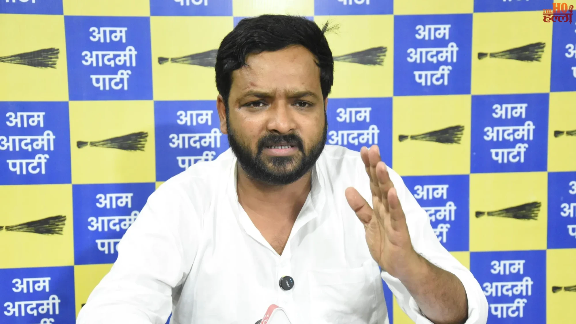 UP AGTA Recruitment Row AAP Criticizes BJP