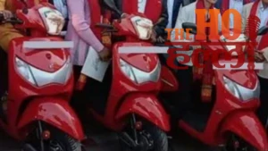 up-cabinet-decisions-rani-laxmibai-free-scooty-scheme-topper-students (2)