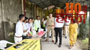 uptet-2026-exam-begins-across-up-heavy-security-biometric-ai-surveillance (3)