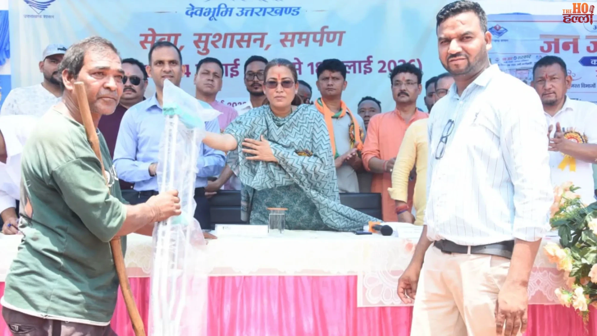uttarakhand-jan-sunwai-camp-toli-pithoragarh-minister-rekha-arya-warns-officers