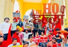abvp-protest-in-lucknow-against-jharkhand-government-paper-leak