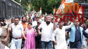 dalit-issue-congress-protest-mahendra-bhatt-residence-uttarakhand (2)