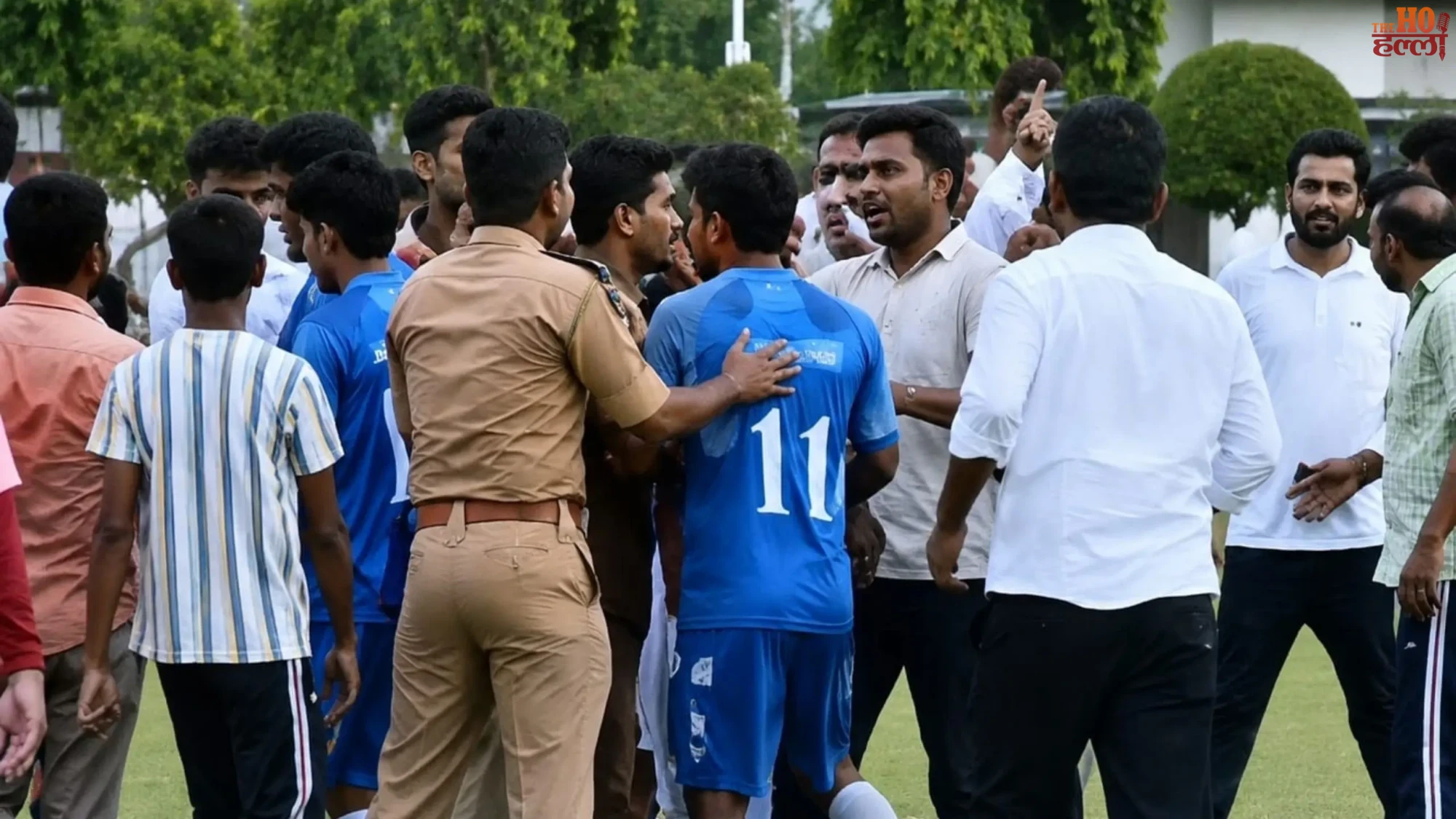 gorakhpur-football-final-penalty-corner-fight-match-cancelled