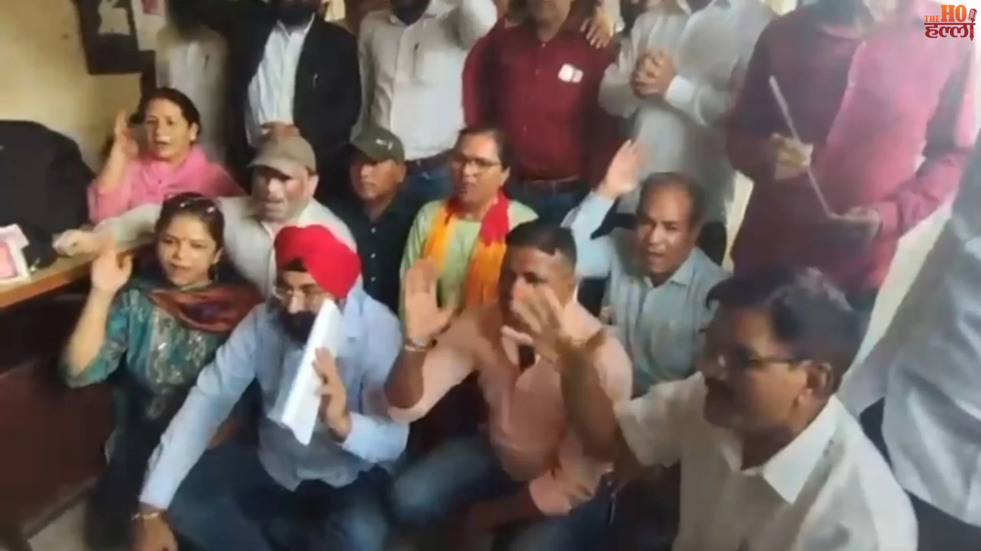haldwani-shuddhikaran-vivad-congress-protest-secretariat-gherao