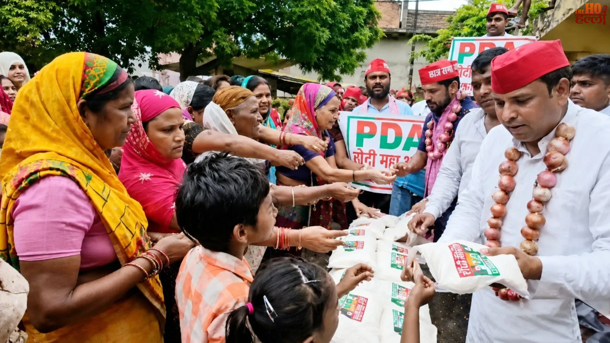 hardoi-sp-cheap-sugar-stall-inflation-protest