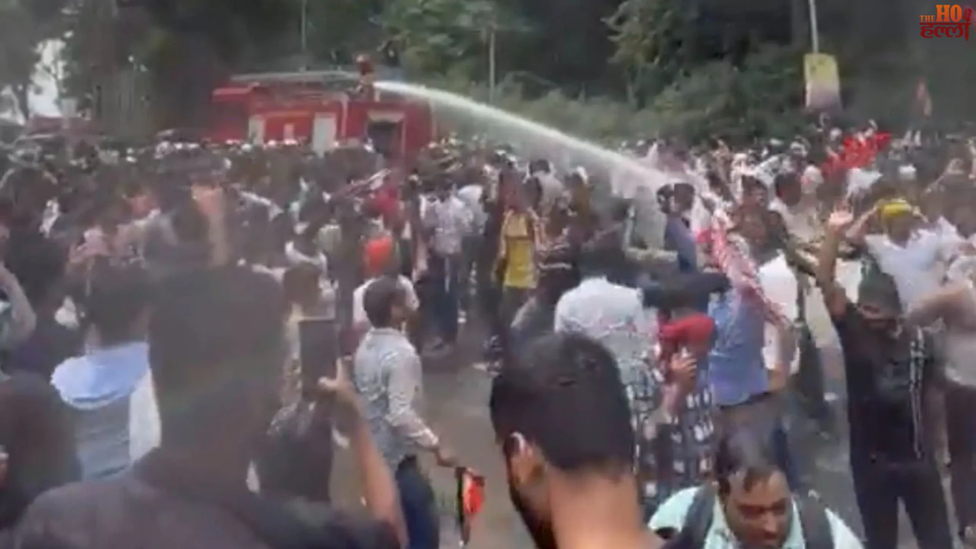 jssc-cgl-protest-students-gherao-jharkhand-assembly-in-ranchi