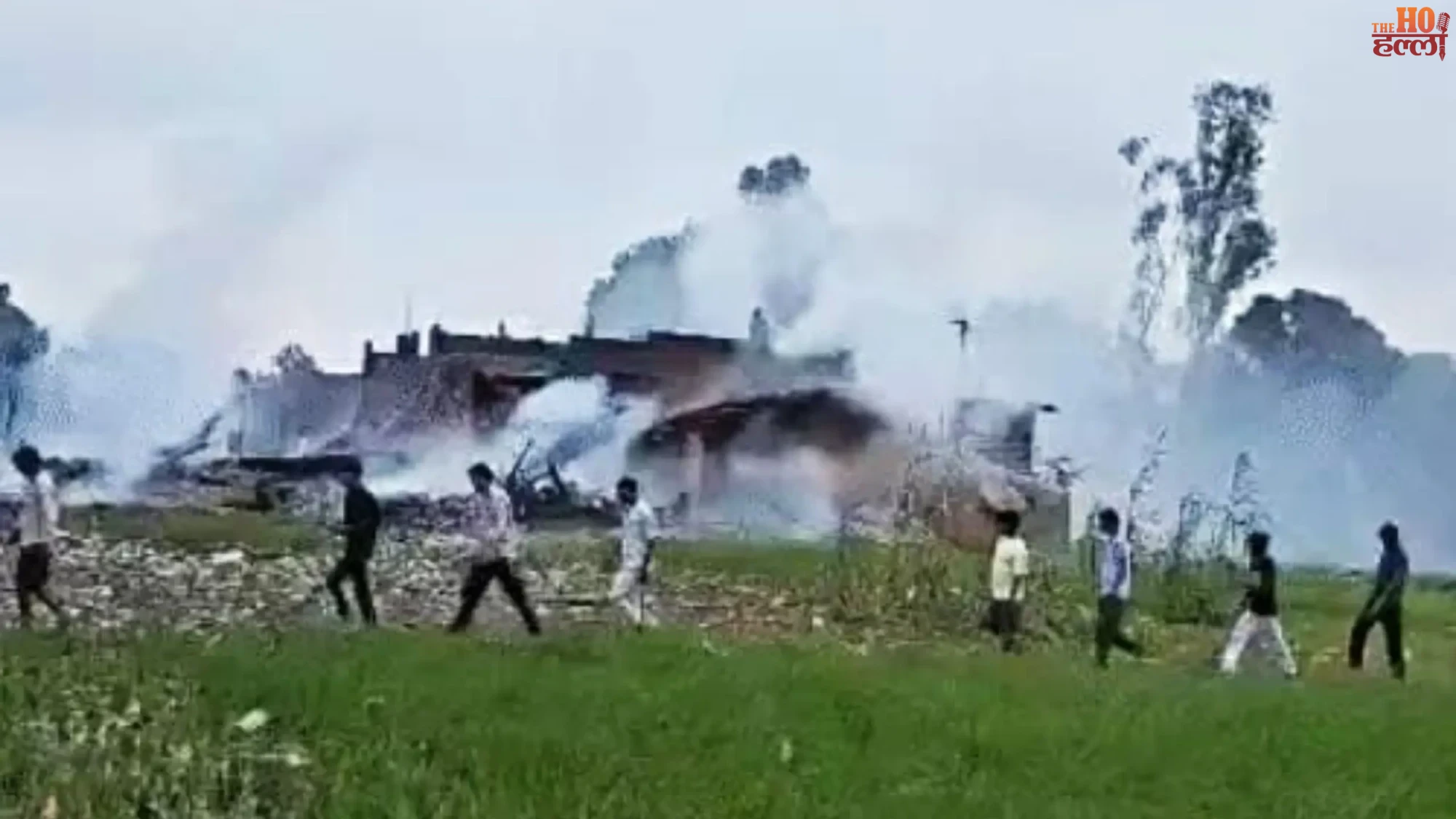 kaushambi-pataka-factory-blast-five-dead-houses-collapsed