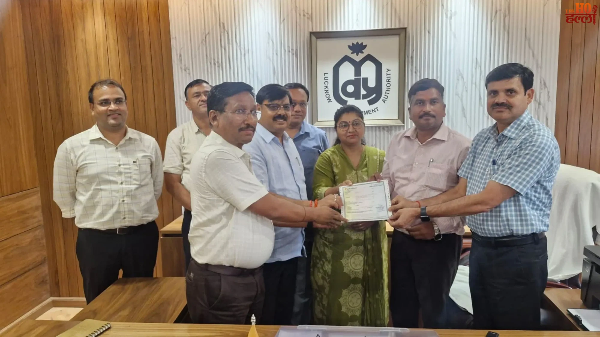 lucknow-lda-hands-over-janeshwar-enclave-maintenance-rwa-corpus-fund