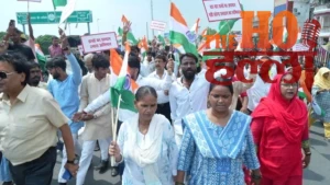 lucknow-mankameshwar-temple-gate-dispute-tiranga-yatra-police-investigation (2)