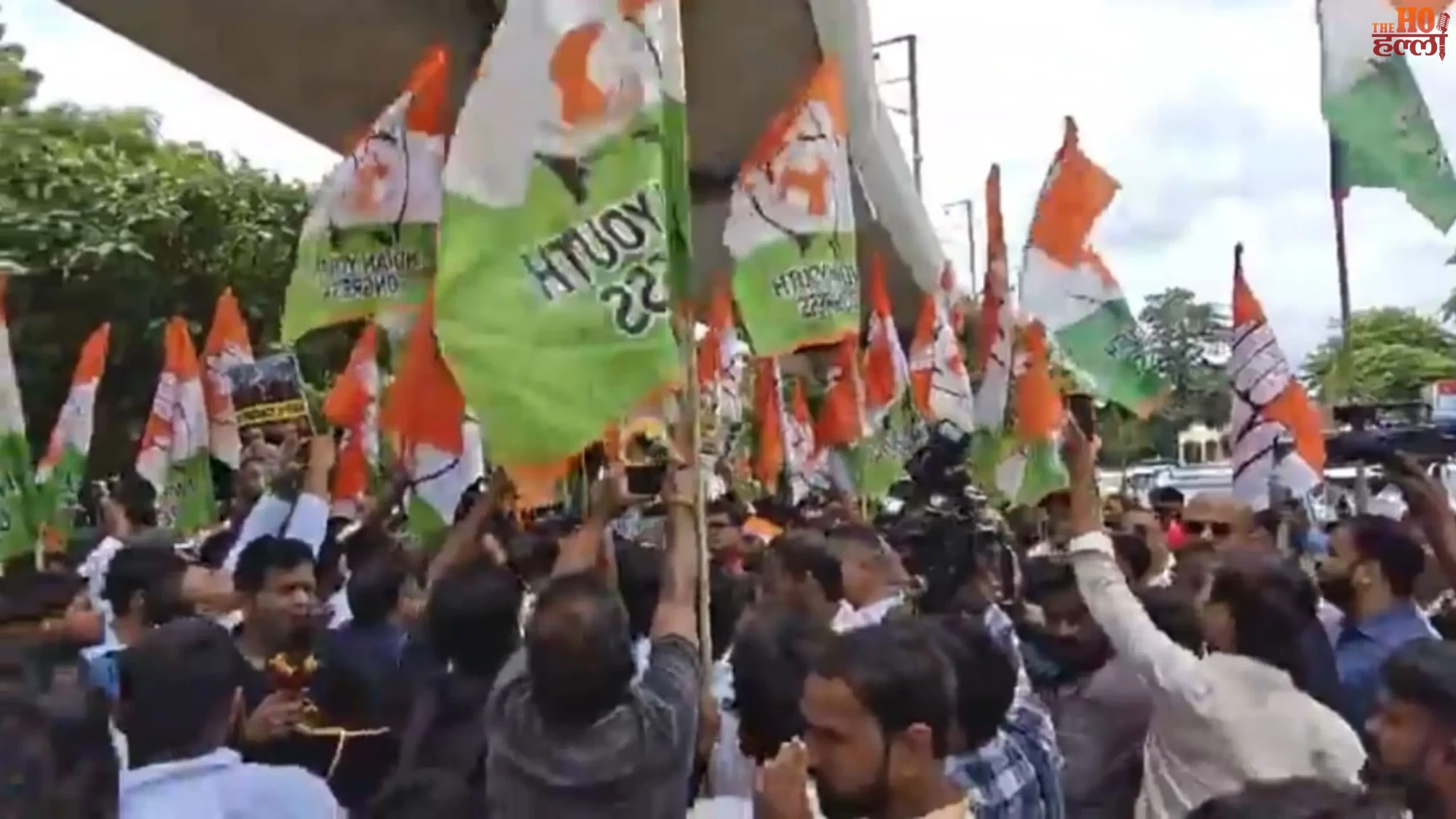 lucknow-youth-congress-protest-gen-z-ammit-shah-resignation