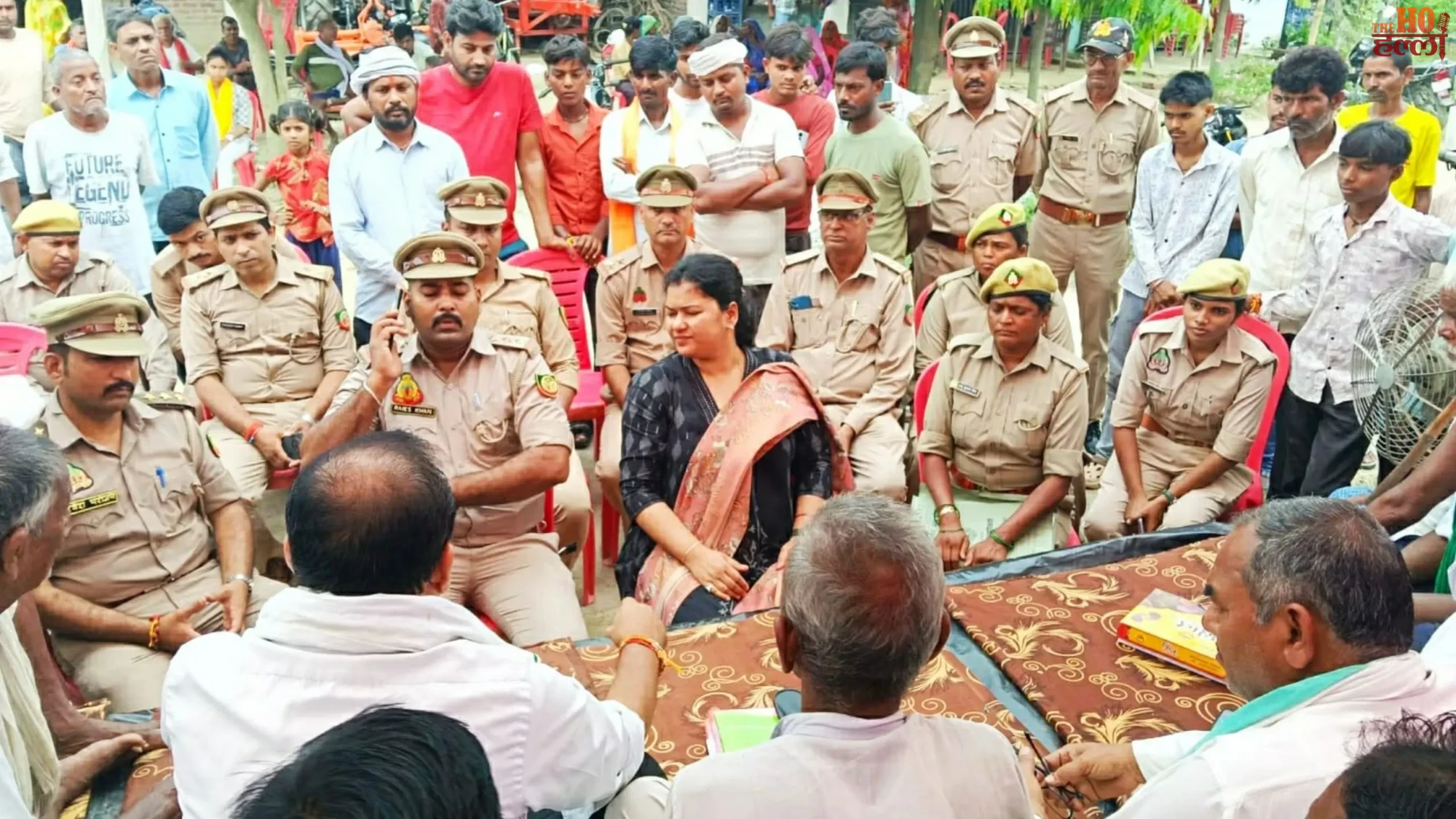 mohanlalganj-farmers-protest-road-noc-forest-department-gherao