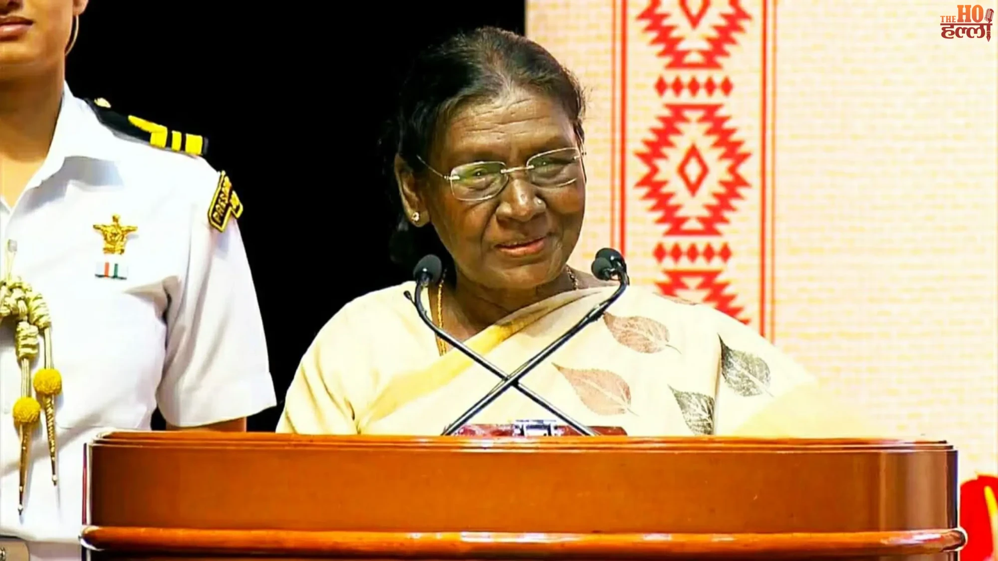 national-handloom-day-president-murmu-honors-weavers-rashtrapati-bhavan