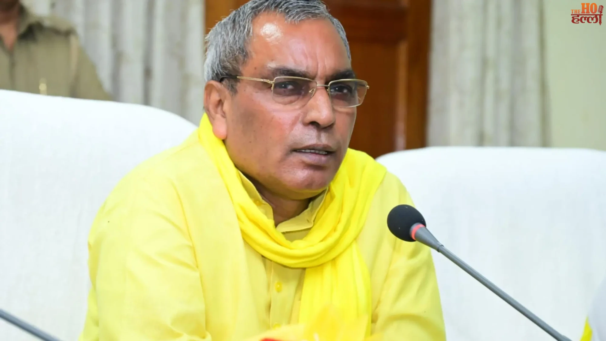 op-rajbhar-attacks-akhilesh-yadav-chandi-ka-chammach-statement