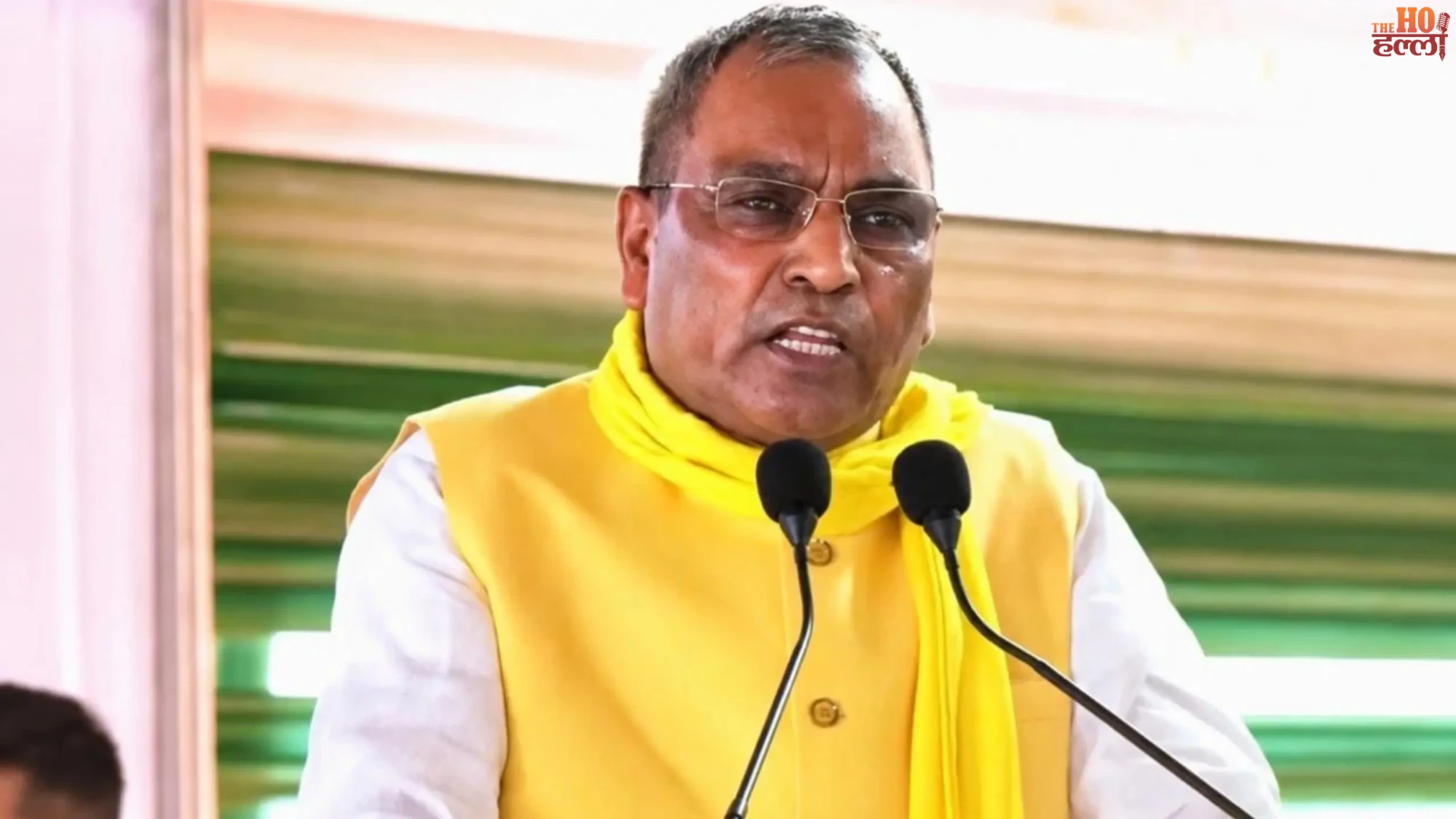 OP Rajbhar Slams Samajwadi Party's Job Selling