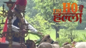 pm-modi-peacocks-cows-independence-day (2)