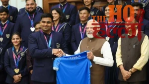 pm-narendra-modi-meets-cwg-champions-shares-special-moments (2)