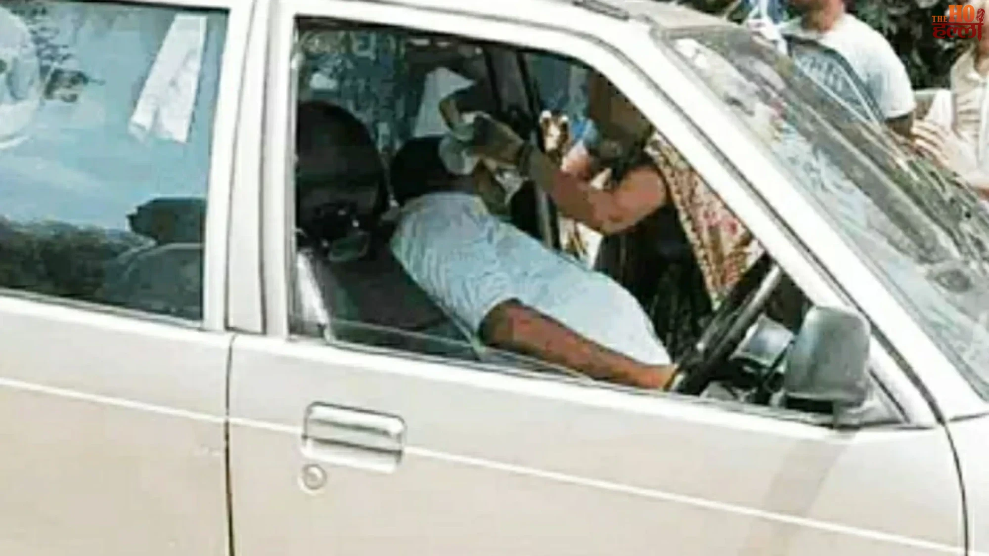 sitapur-teacher-car-death-heart-attack
