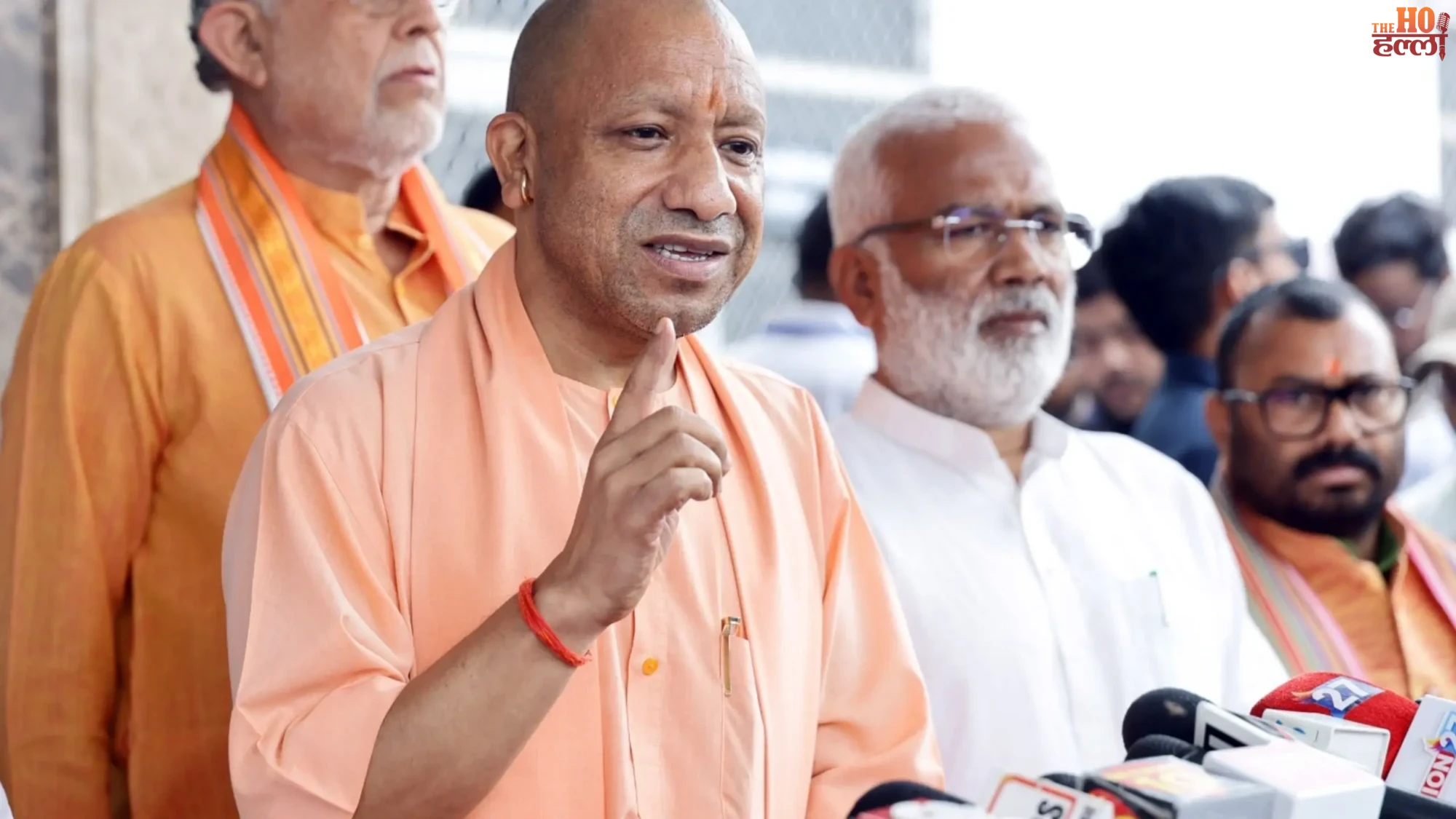 up-assembly-news-cm-yogi-slams-sp-over-house-ruckus-budget