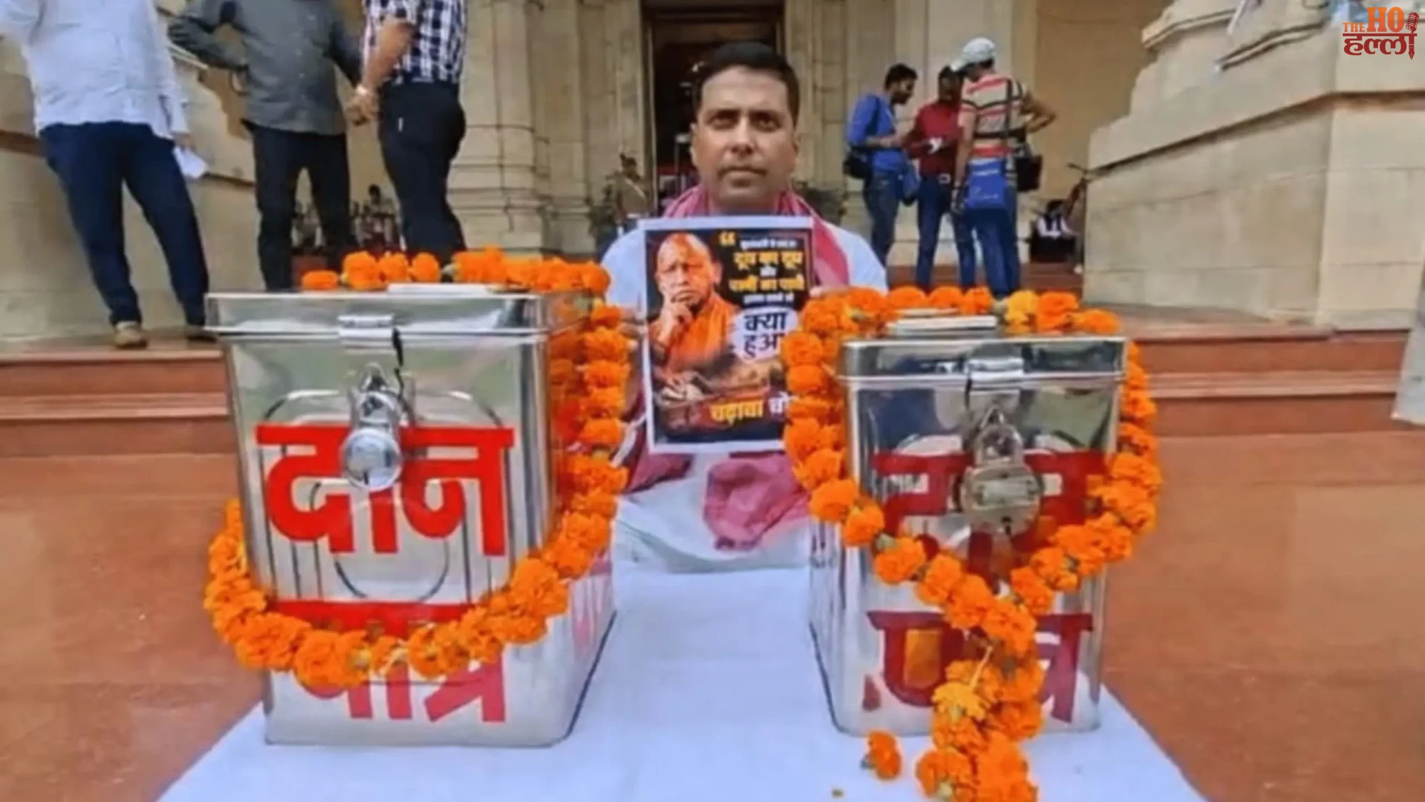 up-assembly-news-sp-mla-sachin-yadav-protests-yogi-poster