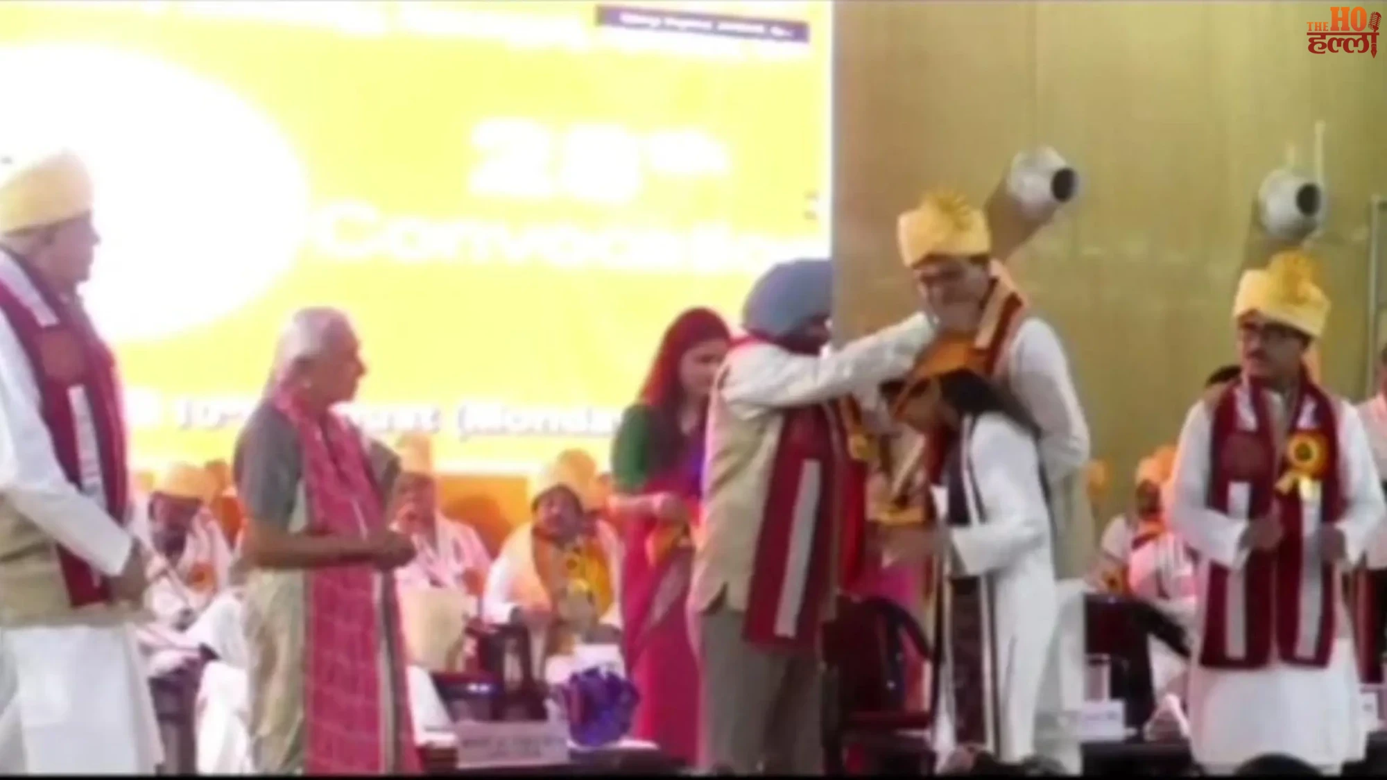 up-news-governor-anandiben-patel-addresses-ayodhya-university-convocation