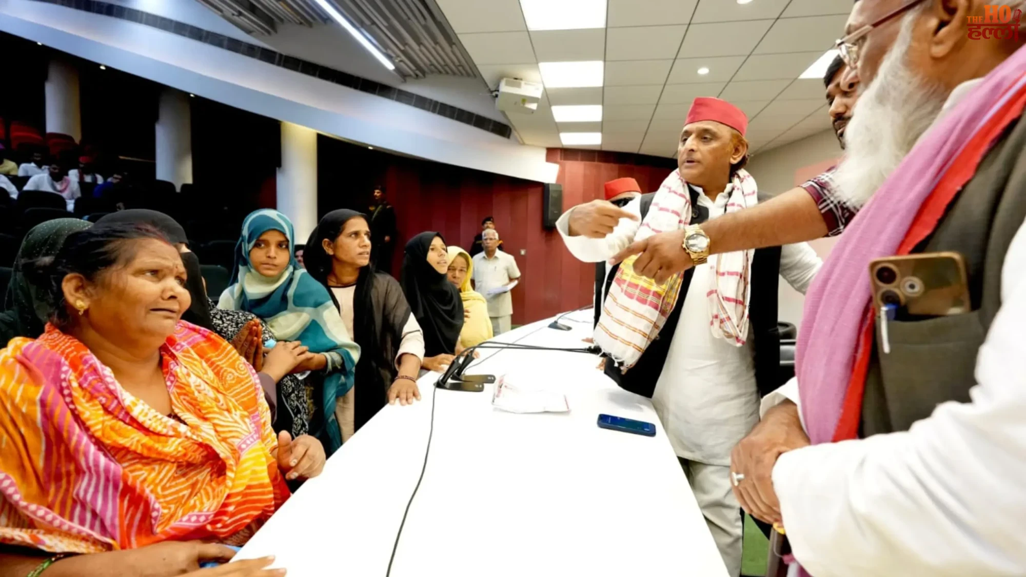 vande-mataram-row-akhilesh-yadav-attacks-bjp-inflation-unemployment-lucknow