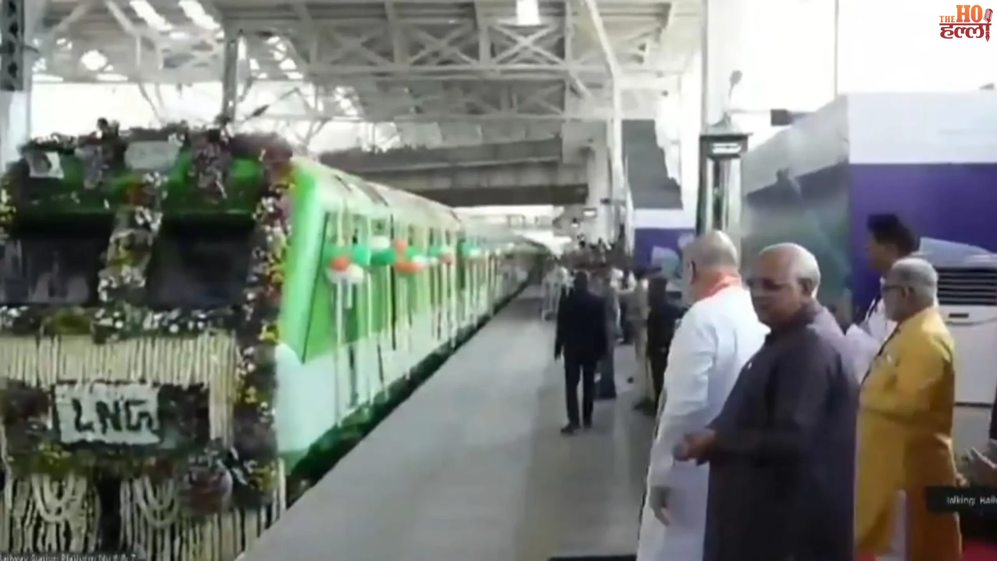 ahmedabad-sabarmati-first-lng-dual-fuel-train-amit-shah-green-energy (3)