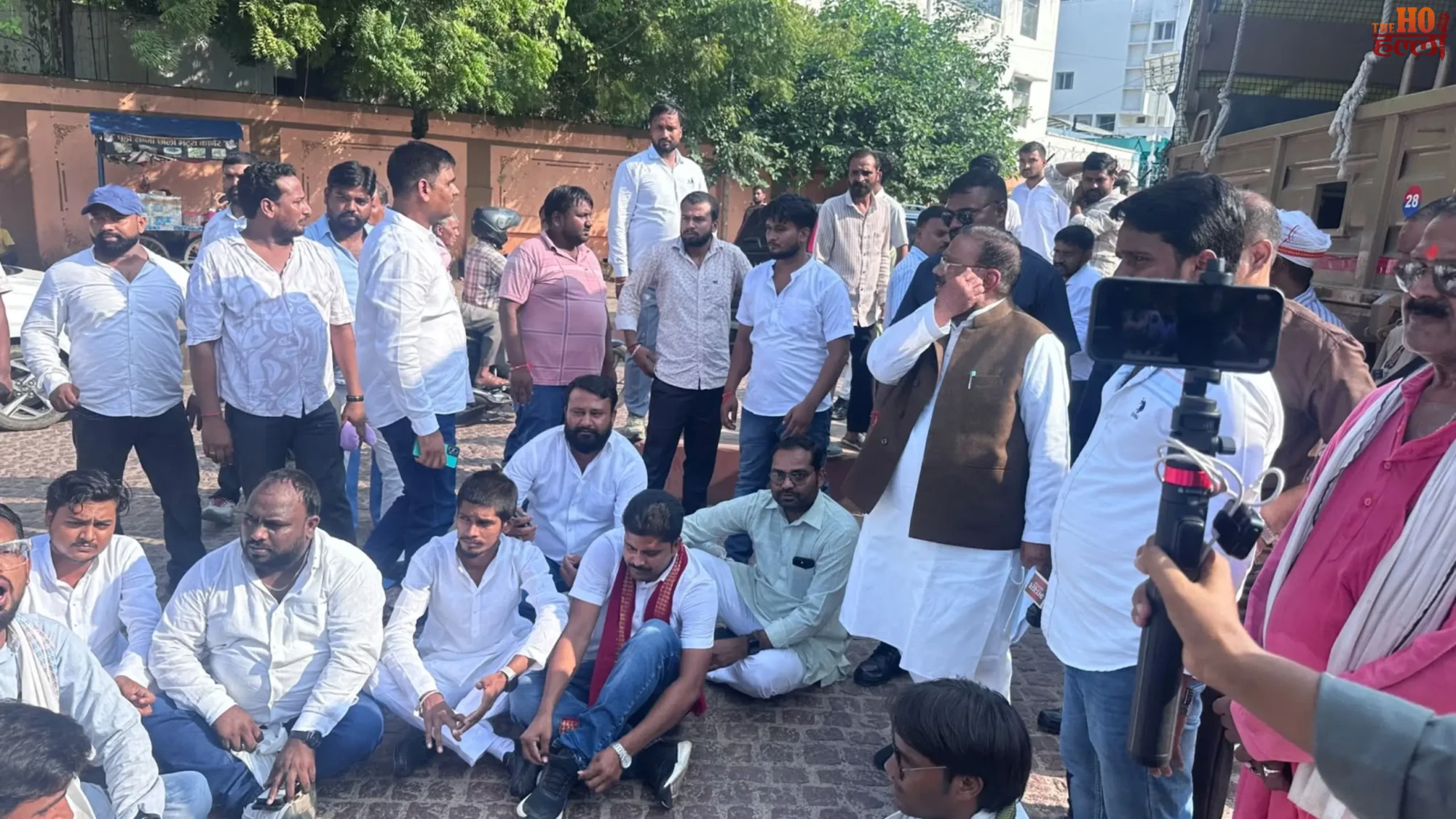 ayodhya-bomb-firing-case-parvati-devi-death-kgmu-swami-prasad-maurya (2)