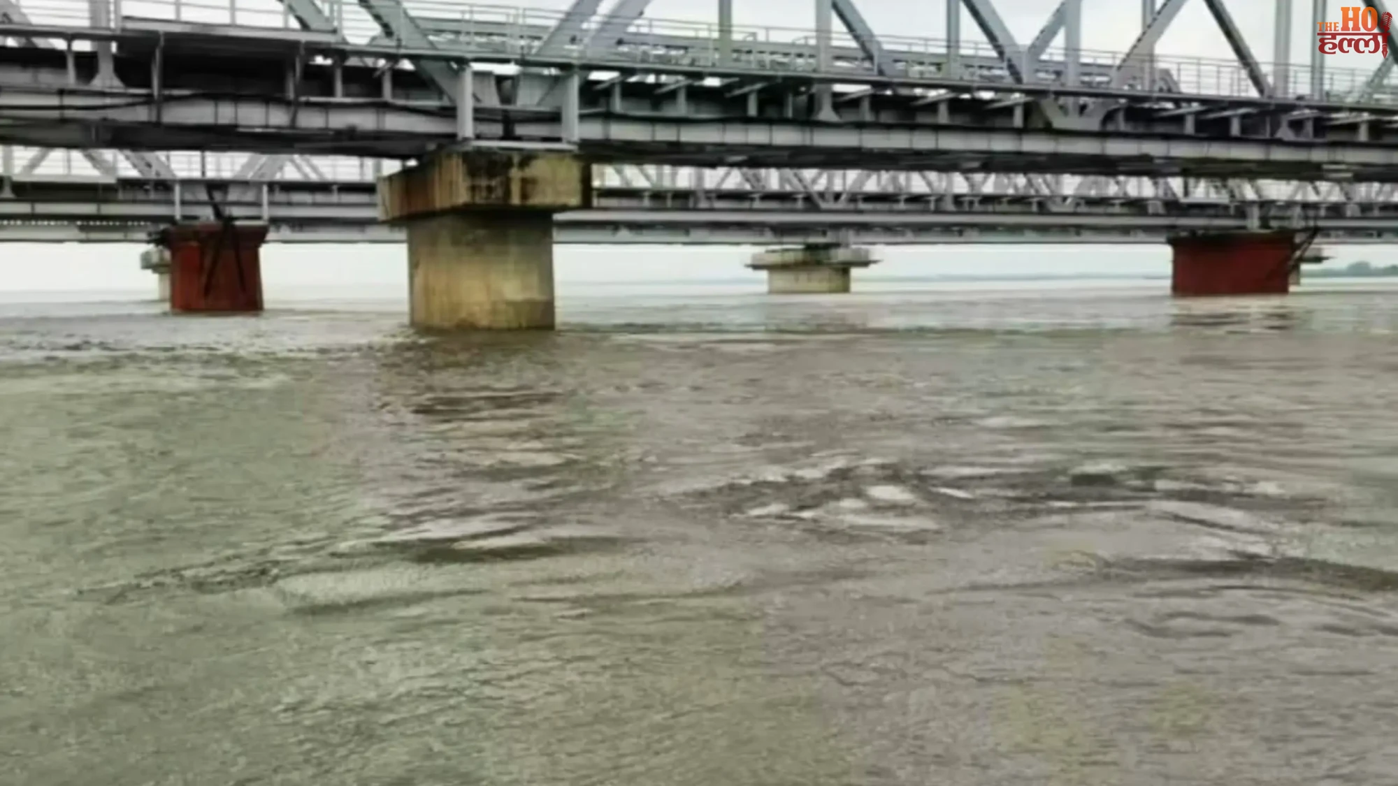 barabanki-heavy-rain-saryu-river-danger-mark-three-deaths-trees-fallen