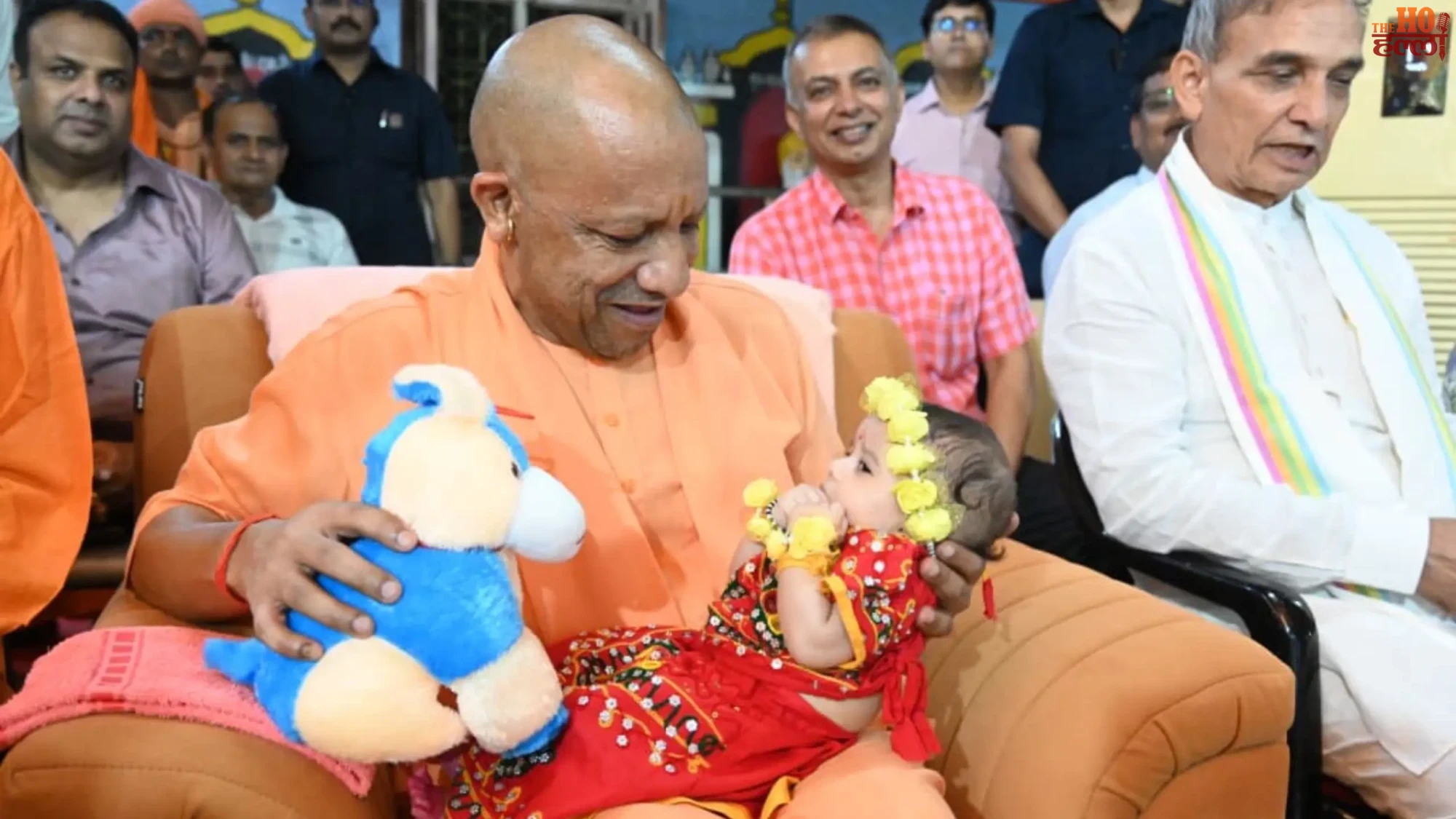 cm-yogi-janmashtami-celebrations-mathura-lucknow-gorakhpur-temple (2)
