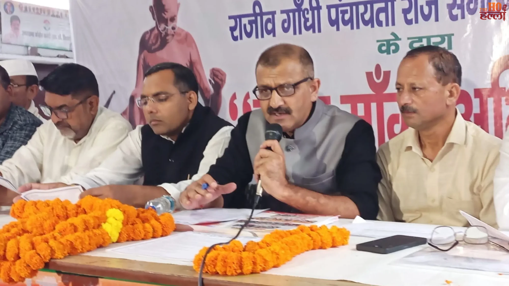 congress-kaam-maango-abhiyan-dhami-government-joshimath-unemployment-uttarakhand