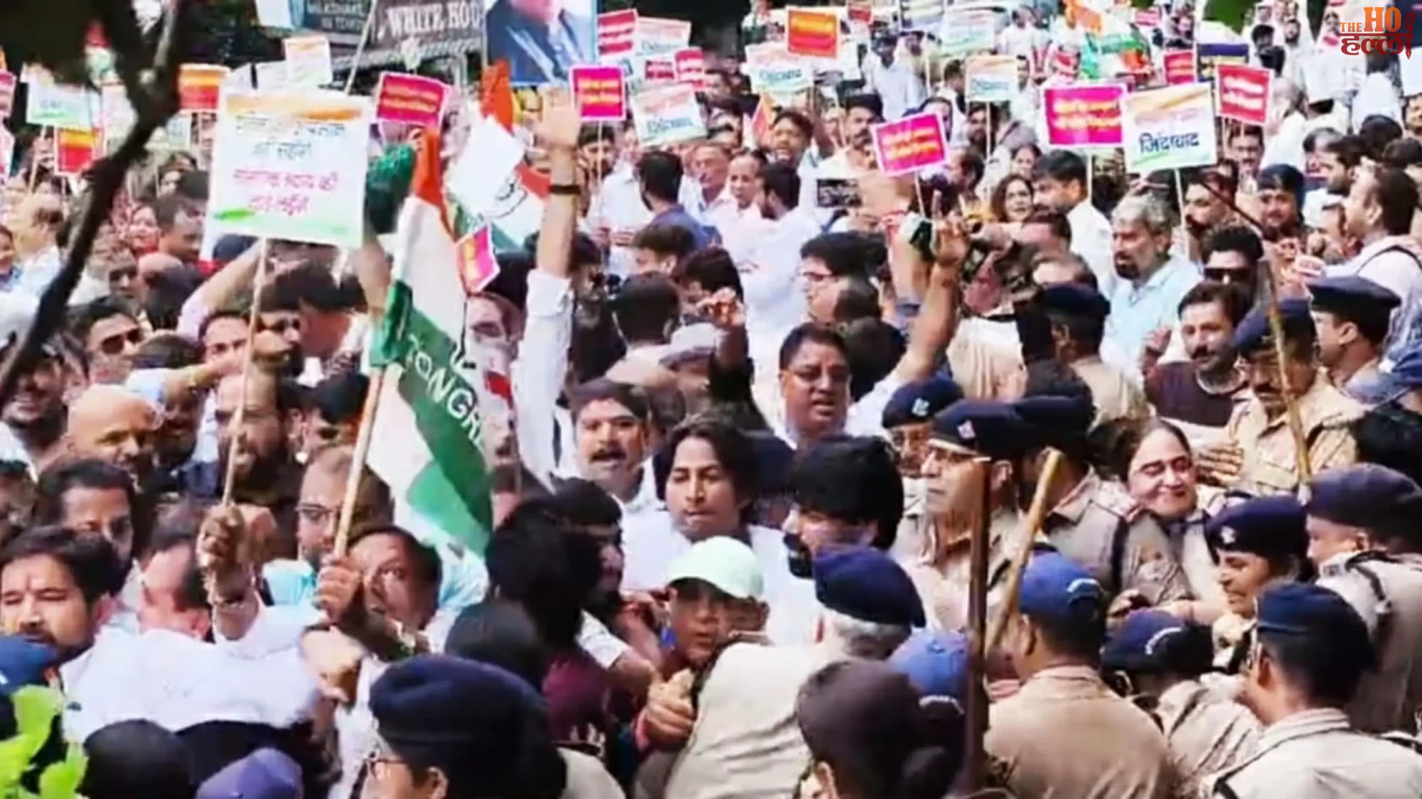 dehradun-congress-secretariat-march-rahul-gandhi-fir-haldwani-controversy-protest