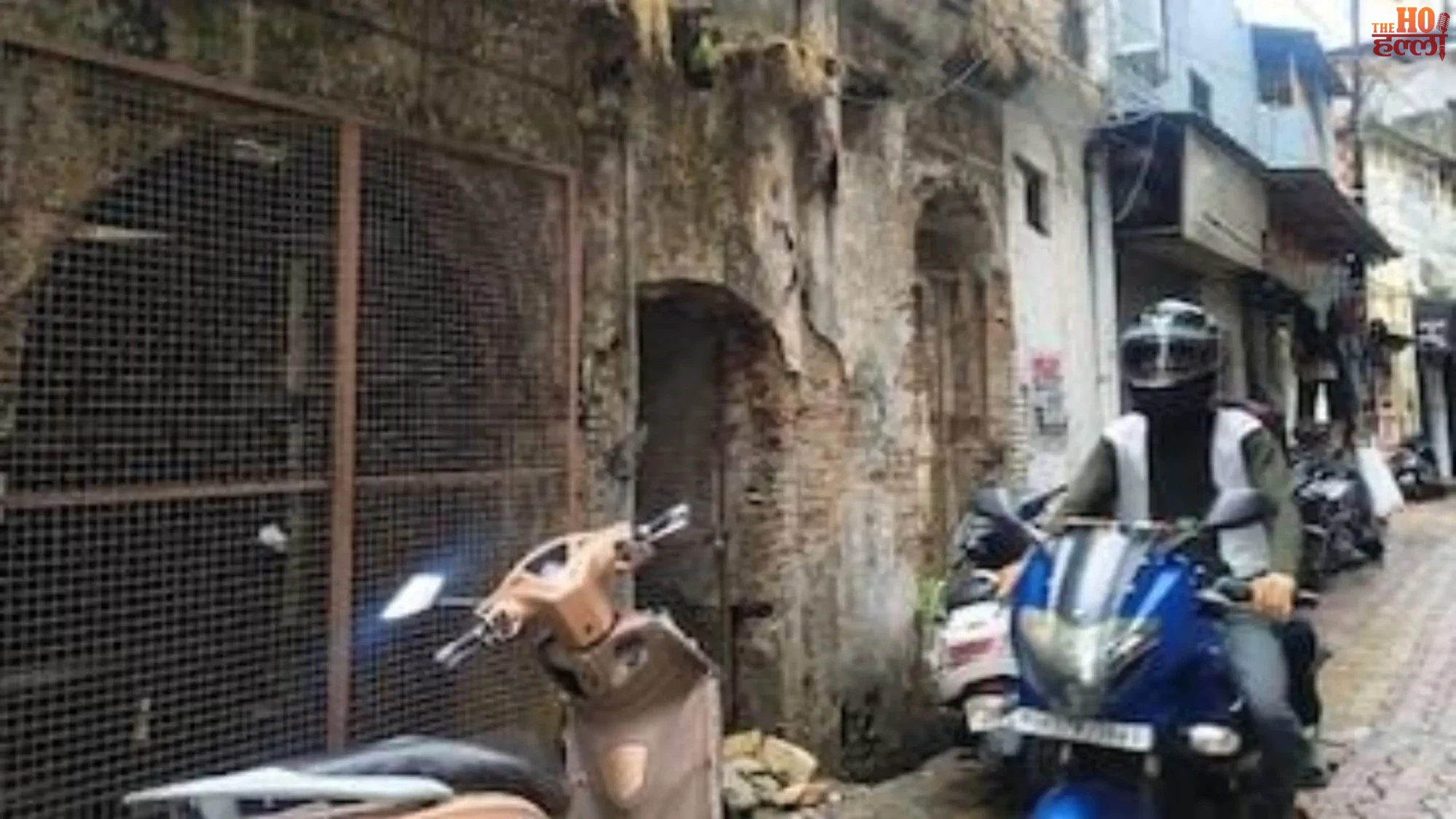 dehradun-inspection-unsafe-dilapidated-buildings-dm-ashish-chauhan