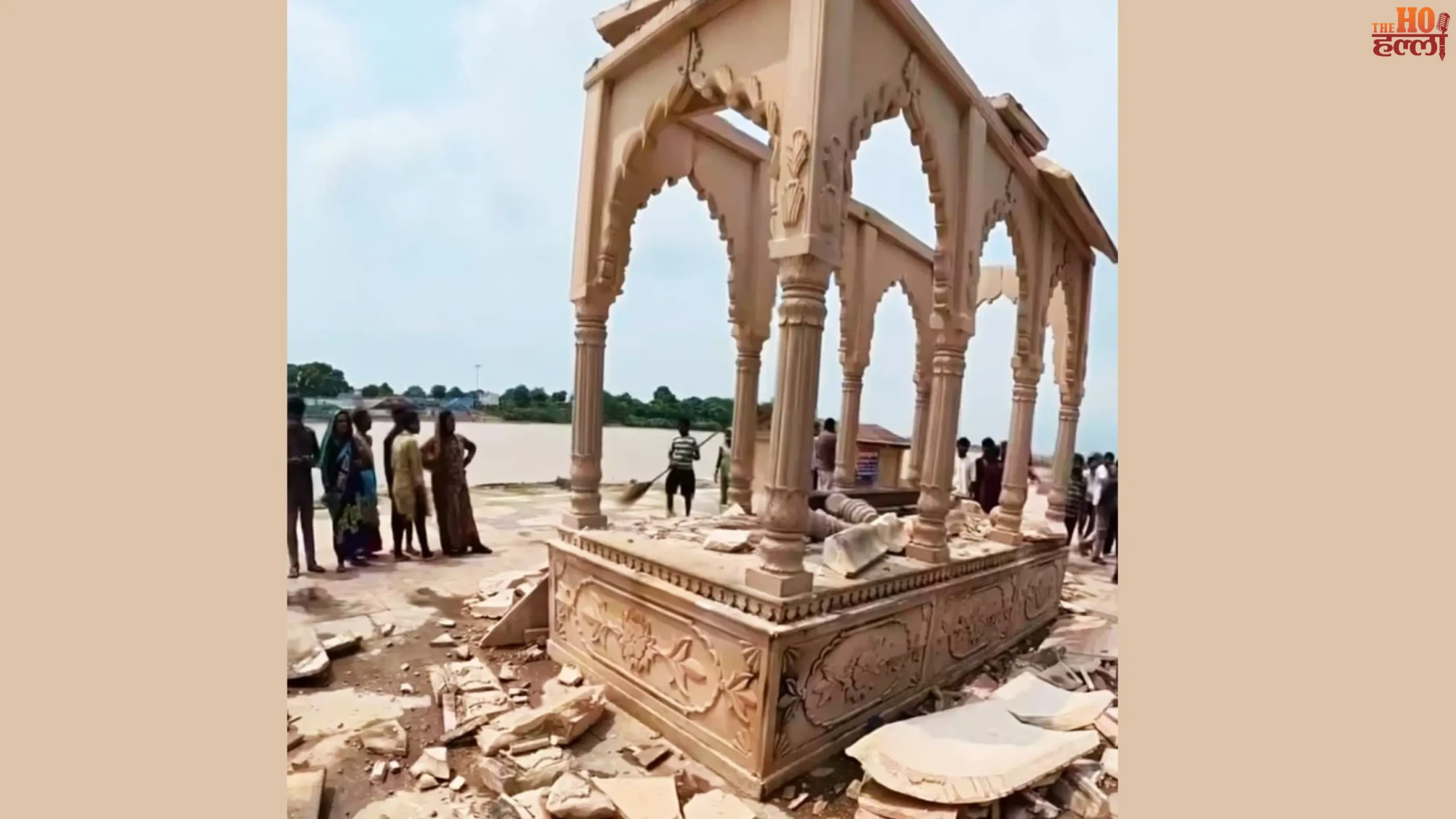 gorakhpur-ramghat-chajja-collapse-two-lawyers-death