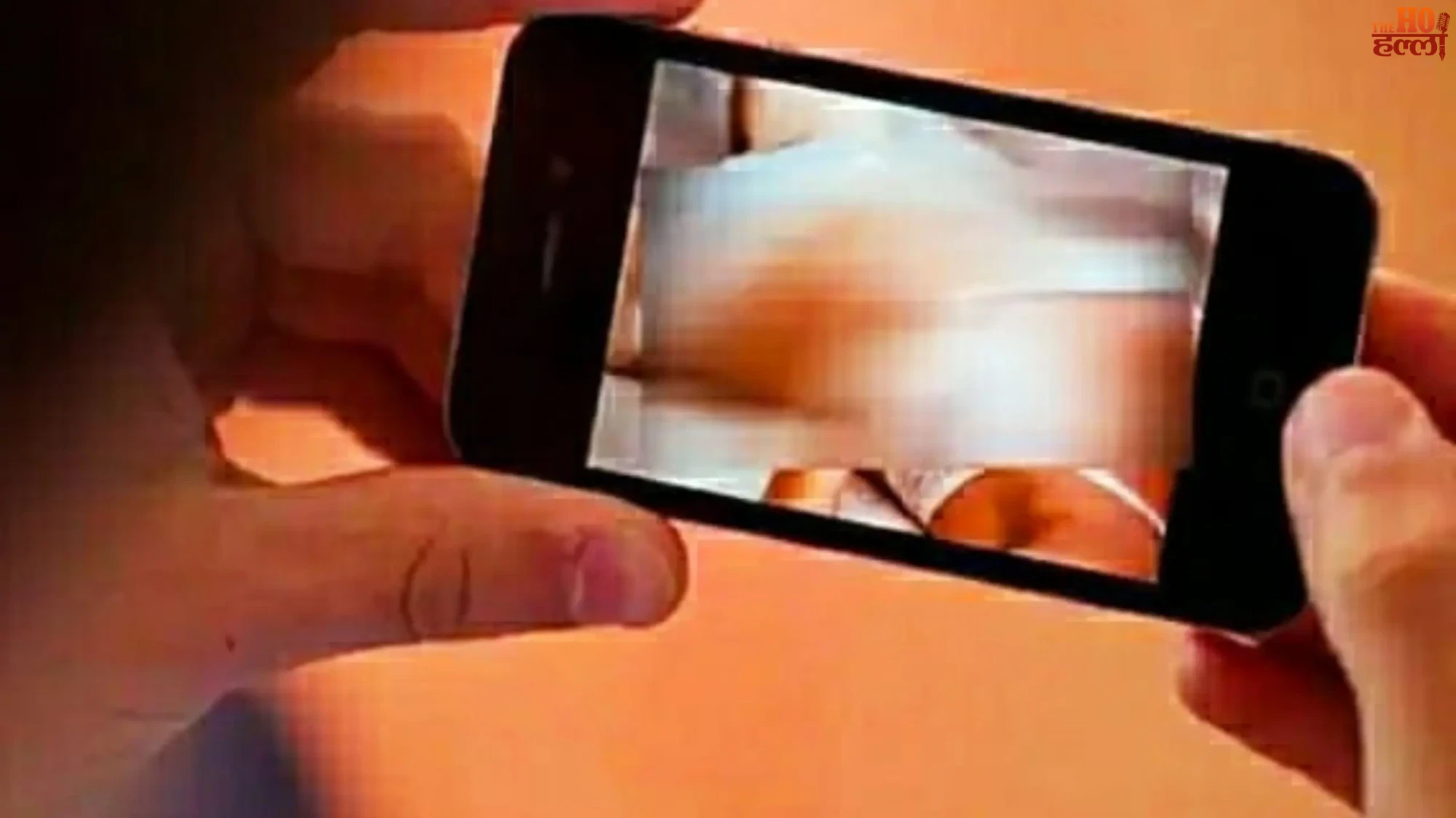 hardoi-lawyer-nude-video-call-blackmail-fiancee-one-lakh-demand