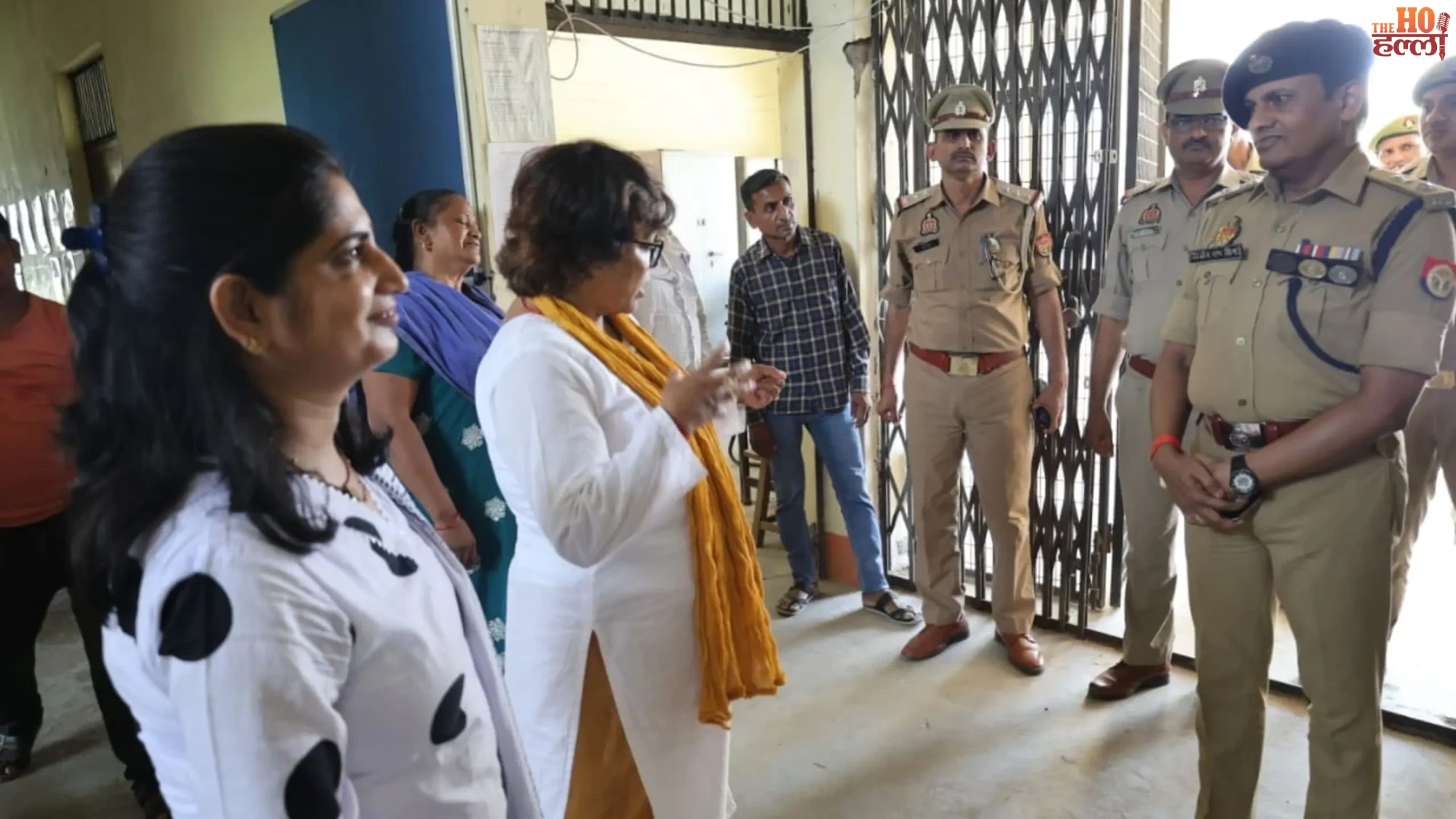 hathras-police-pankh-snel-letter-writing-initiative-children-screen-time (3)