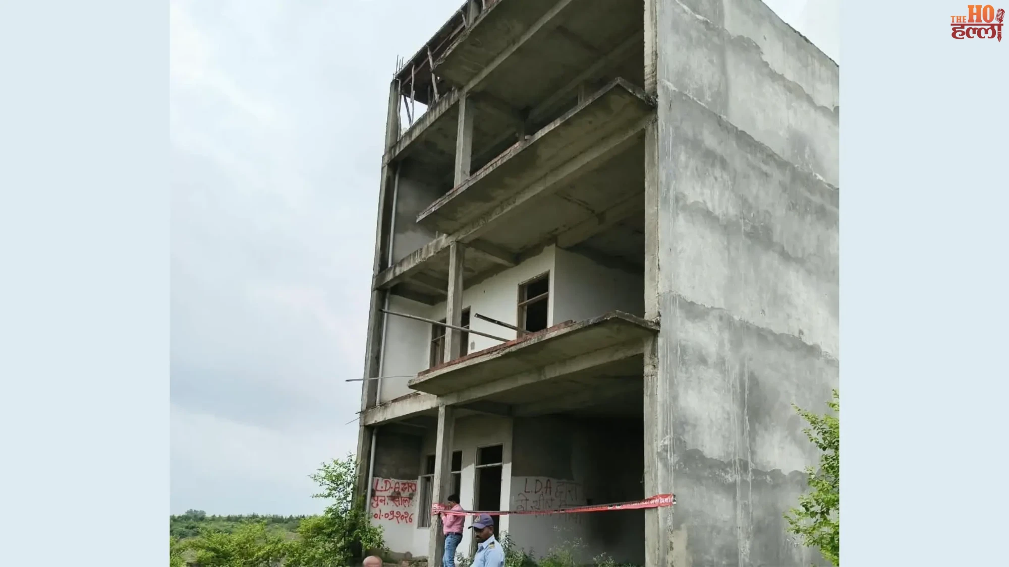 lda-sealing-action-lucknow-aliganj-gomti-nagar-illegal-commercial-buildings (2)