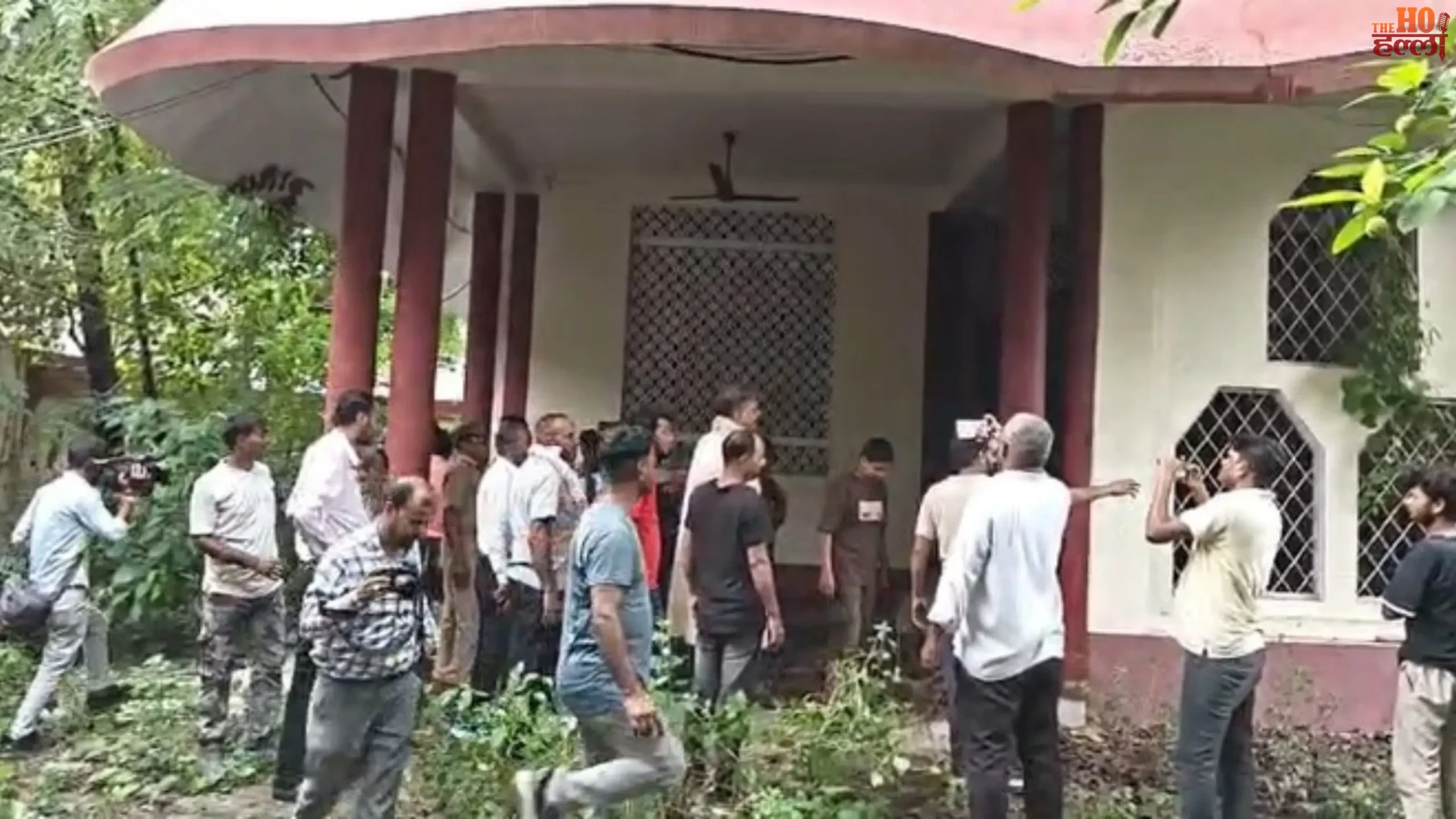 lucknow-afzal-ansari-dalibagh-house-sealing-opened-mukhtar-ansari (3)