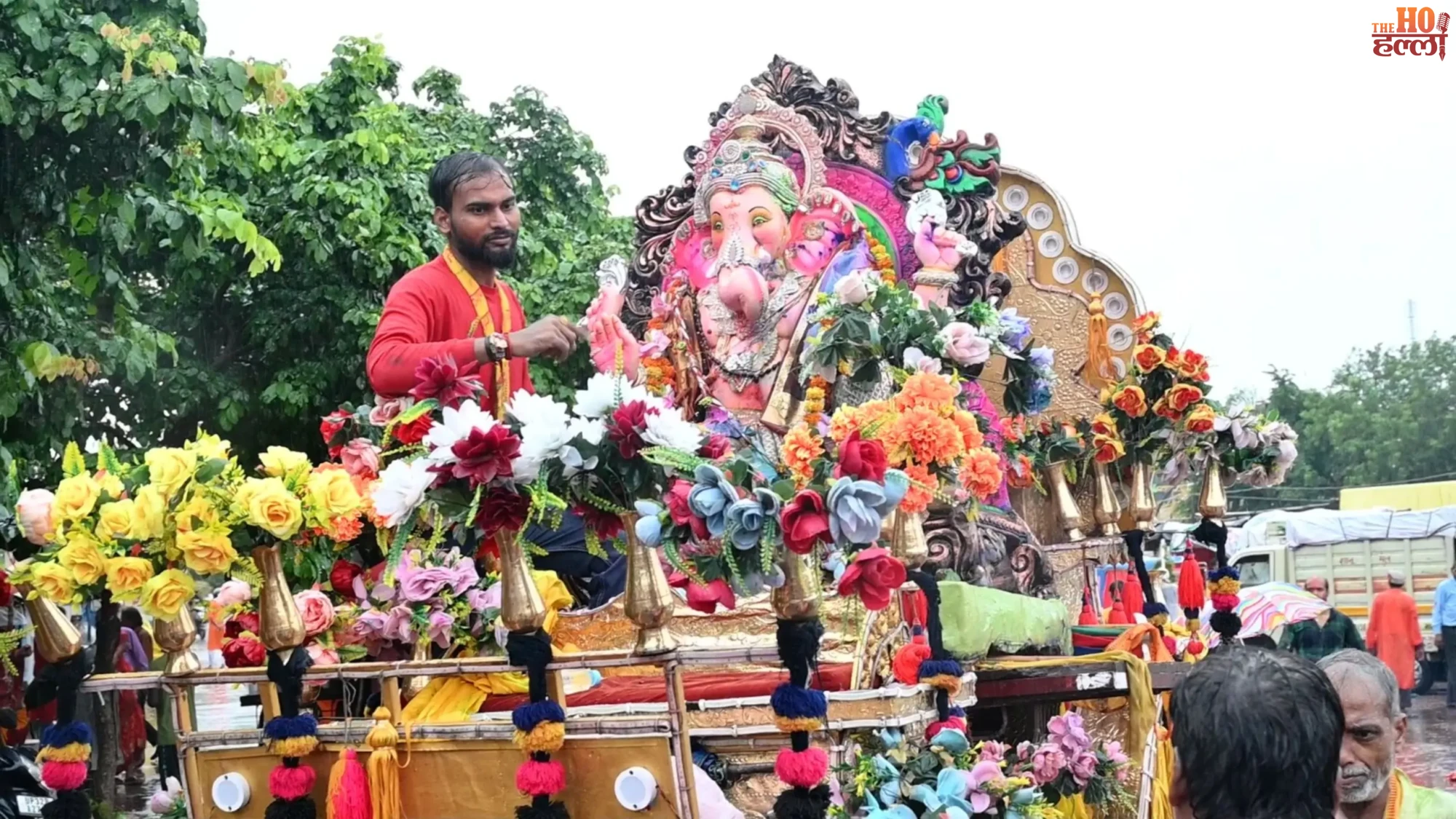 lucknow-anant-chaturdashi-ganesh-visarjan-jhoolelal-vatika-rain